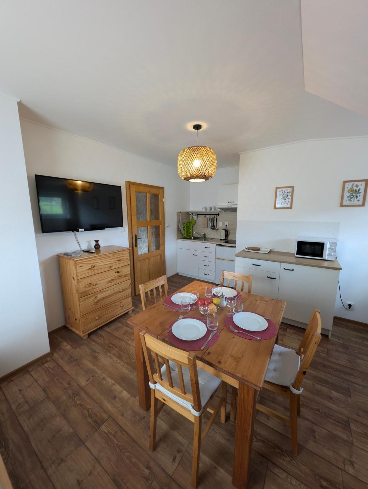 Apartment Brusinka Kasperske Hory Εξωτερικό φωτογραφία